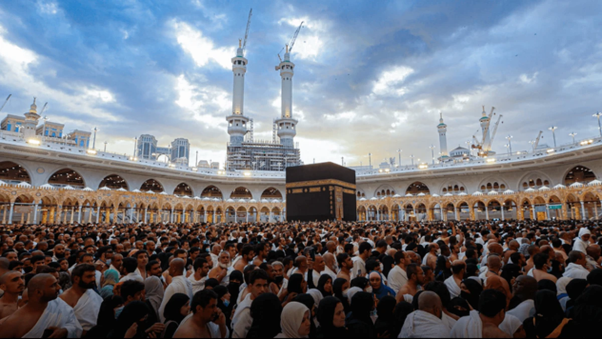 Arab Saudi Luncurkan Visa Berlaku Satu Tahun, Jemaah Bisa Bolak Balik Umrah