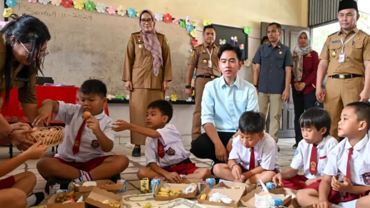 Masyarakat Nilai MBG Bermanfaat, tapi Tidak Meringankan Beban Ekonomi Rumah Tangga