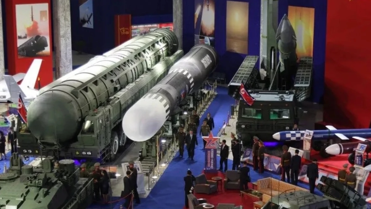 Korea Utara Pamerkan Rudal Balistik Hwasongpho-20 yang Bisa Menjangkau Amerika