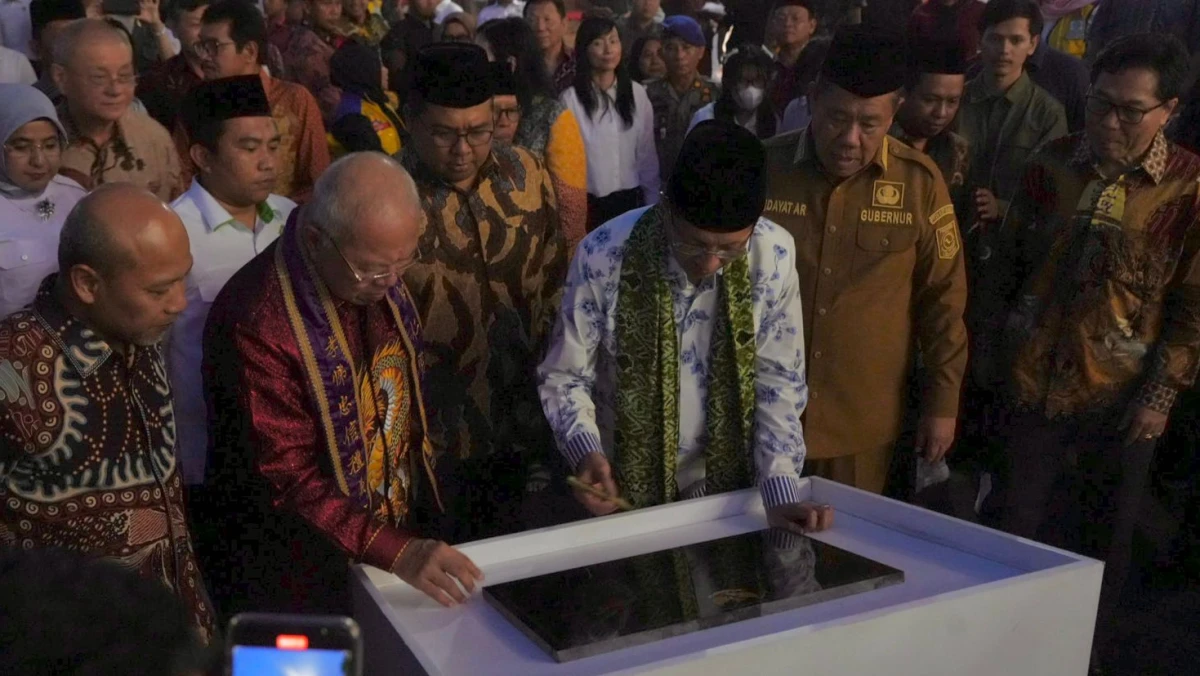 Sekolah Tinggi Konghucu Negeri Pertama di Indonesia Diresmikan Menteri Agama