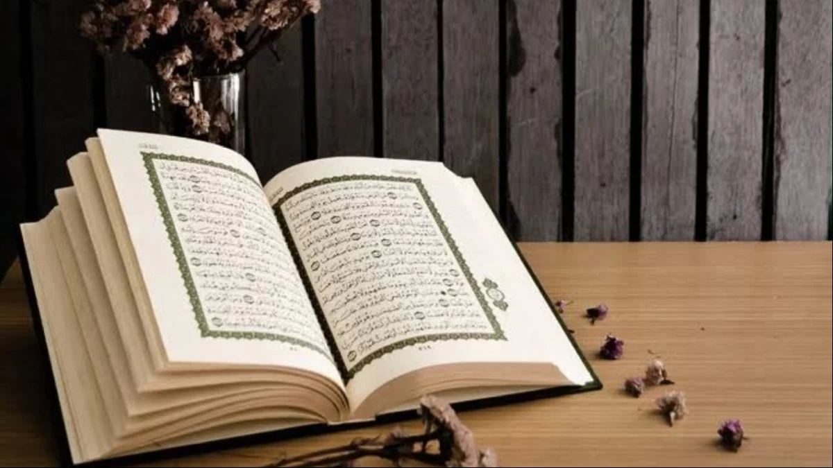 Ini Adab Membaca Al-Qur'an