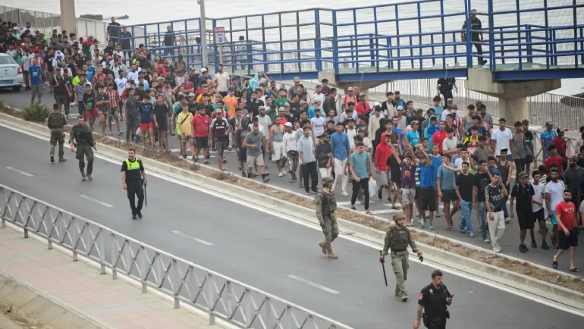 Gelombang Migran dari Maroko ke Ceuta Tewaskan 72 Orang, Ratusan Anak Terlantar Tanpa Pendamping