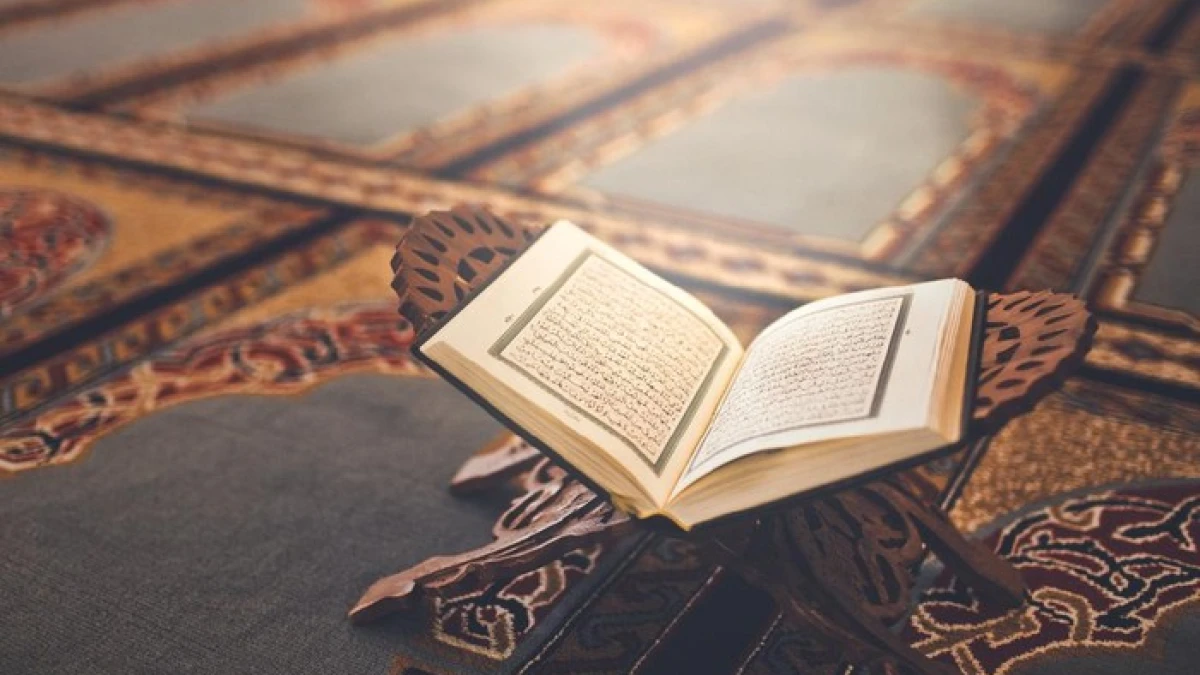 Khutbah Jumat Bahasa Jawa: Maos Qur’an, Ibadah Mulyo ing Wulan Sya’ban