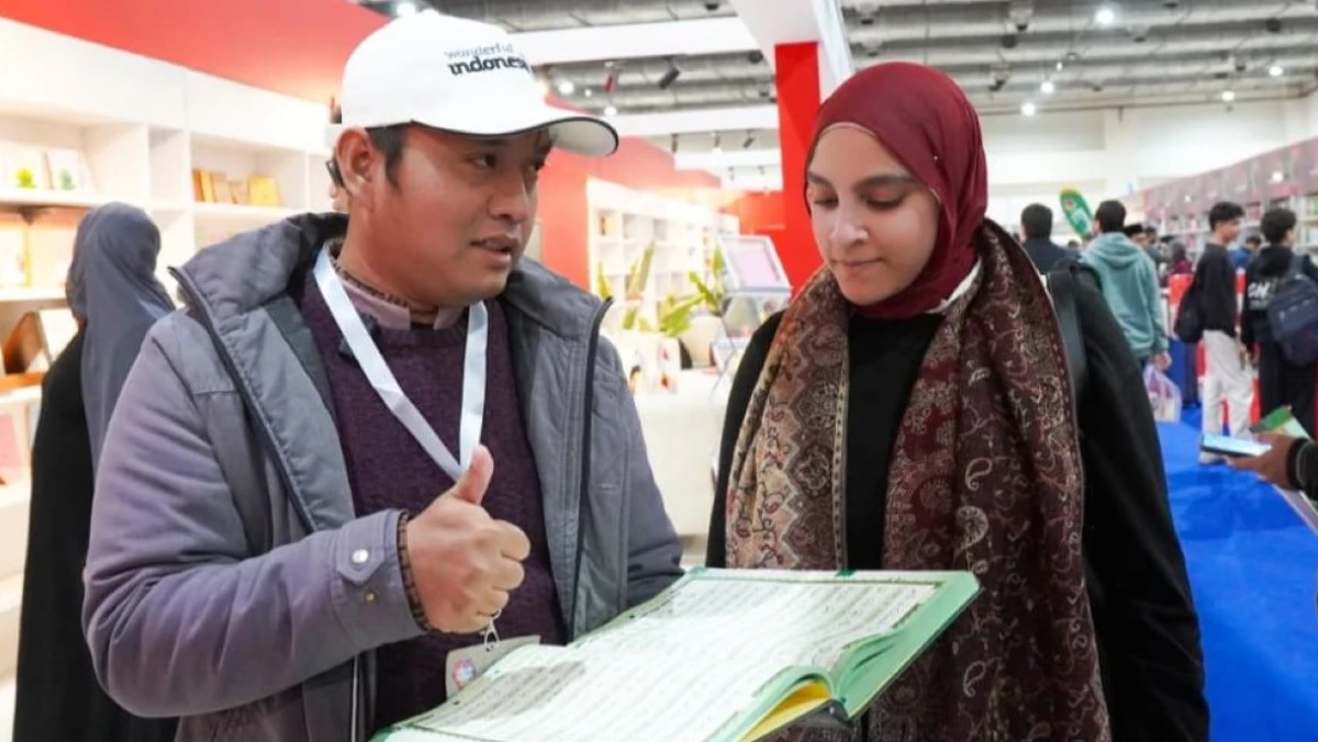 Indonesia Hadirkan Mushaf Al-Qur’an Isyarat di Cairo International Book Fair