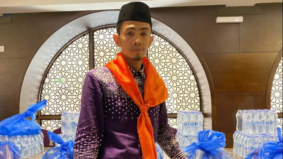 Sedih dan Bahagia, Tukang Dekorasi Pernikahan Gantikan Ibunya ke Tanah Suci yang Meninggal Akibat Kanker
