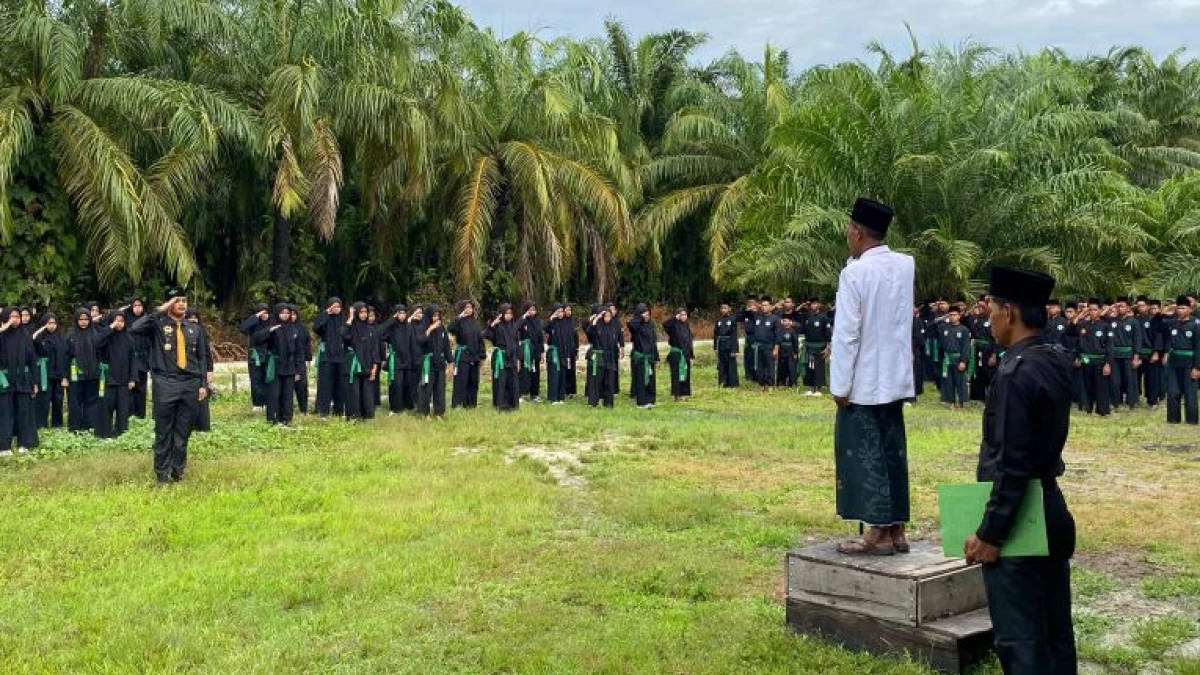 Apel Pagar Nusa Tegaskan Pesan Damai Jaga Kiai dan Santri