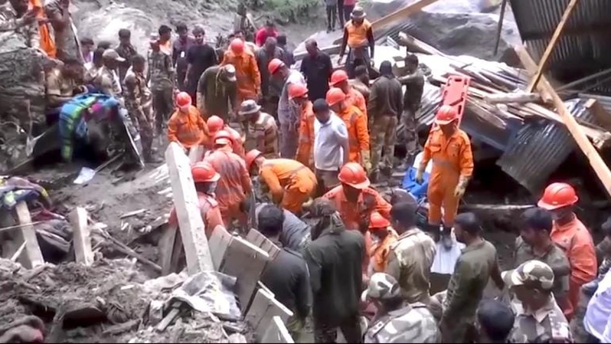 Banjir Bandang Melanda India, Pakistan, Nepal; Ratusan Orang Tewas
