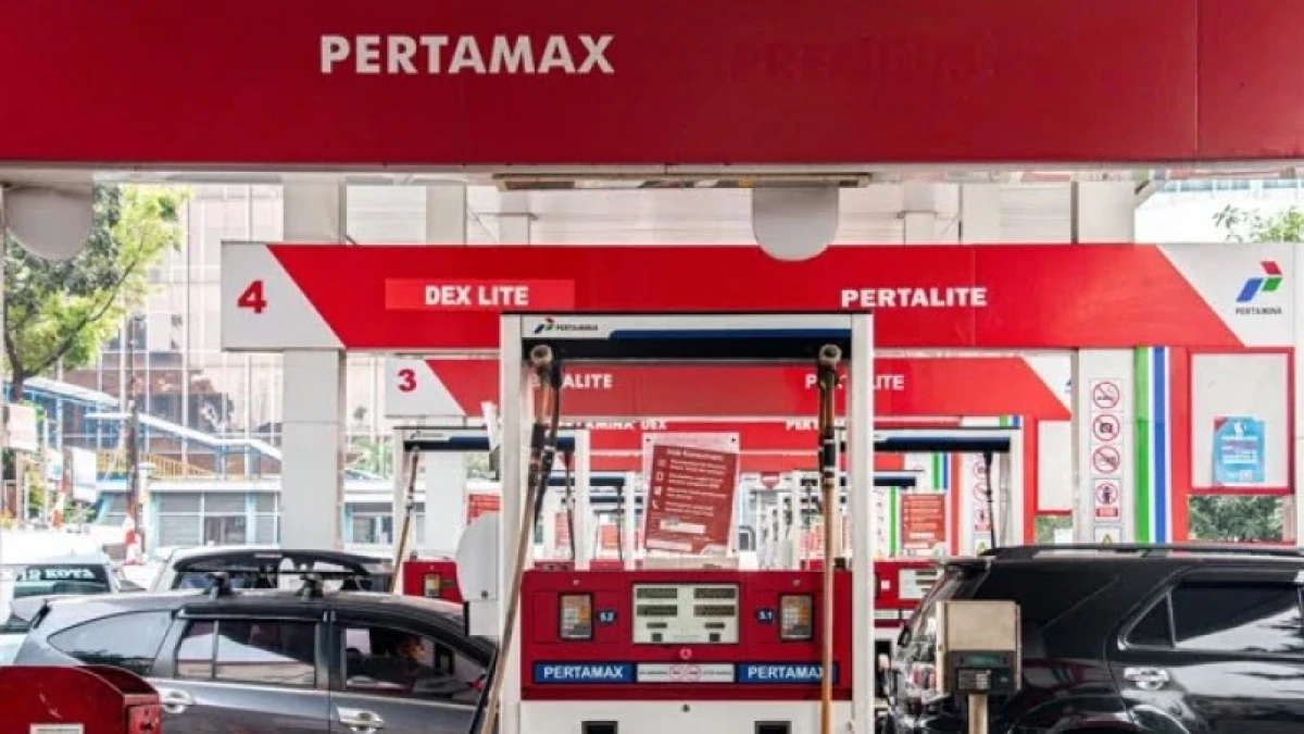Pertamina Resmi Naikkan Harga Pertamax Jadi Rp 16.250 per Liter
