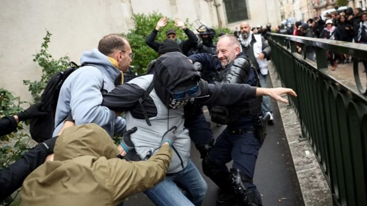 Bentrokan Pecah di Paris dan Sejumlah Kota Prancis di Tengah Gelombang Protes Baru