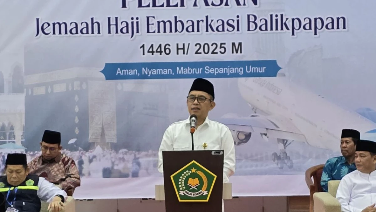 BP Haji RI Lepas 360 Jemaah Kloter Pertama Embarkasi Balikpapan
