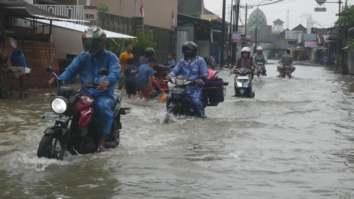 BMKG Keluarkan Peringatan Potensi Cuaca Ekstrem 16–22 Januari 2026 di Sejumlah Wilayah Indonesia