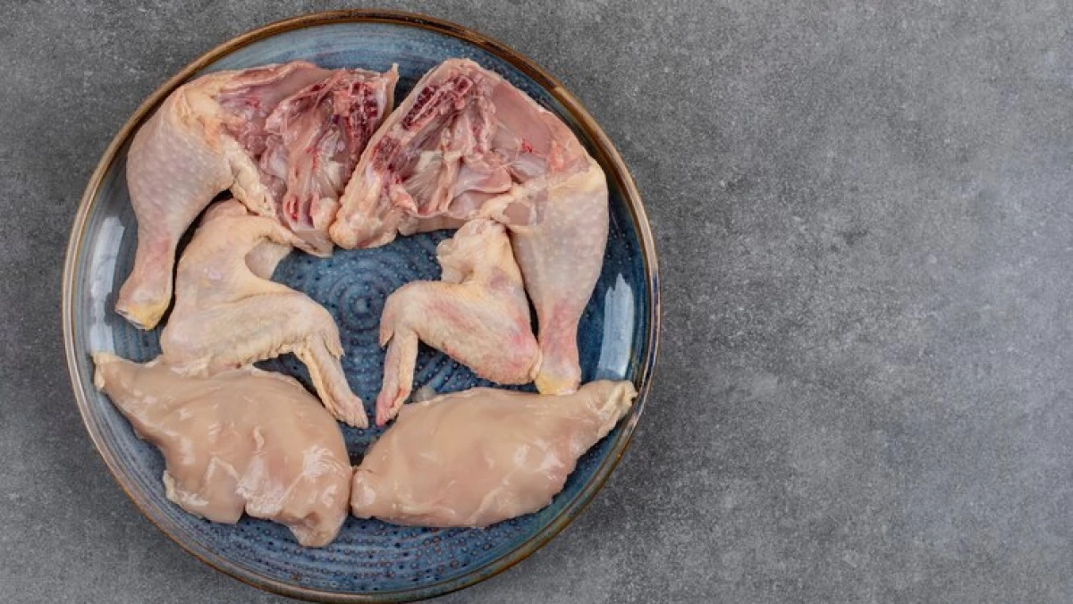 Halalkah Daging Ayam Matang yang Masih Ada Darahnya?