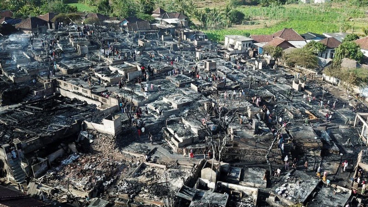 Kampung Adat Sade Lombok Tengah Habis Terbakar Si Jago Merah, Ini Asal Usul Desa Sasak