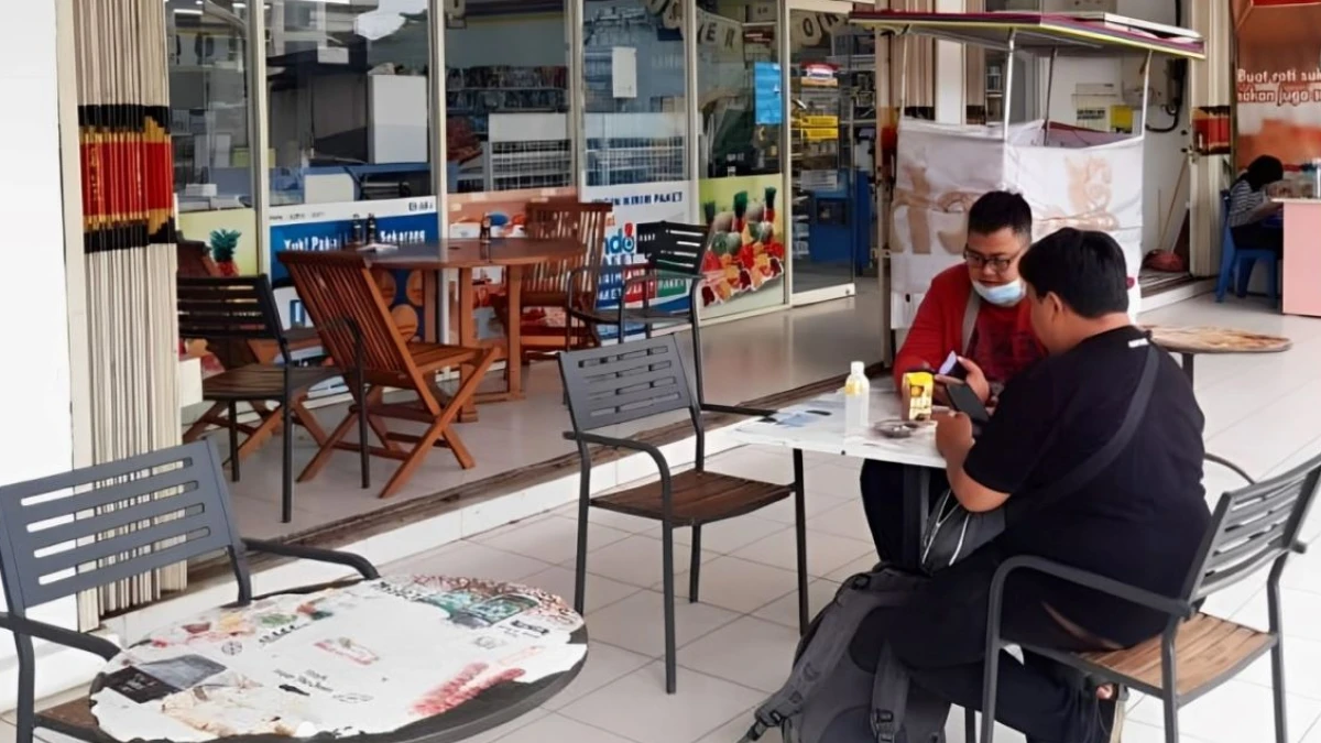 Merespons Masalah Mental: Dari Kursi Indomaret hingga Yapping