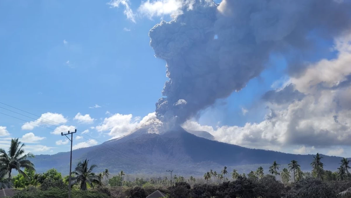 KPU Klaim Logistik Pilkada 2024 di TPS Pengungsi Gunung Lewotobi Tak Ada Masalah