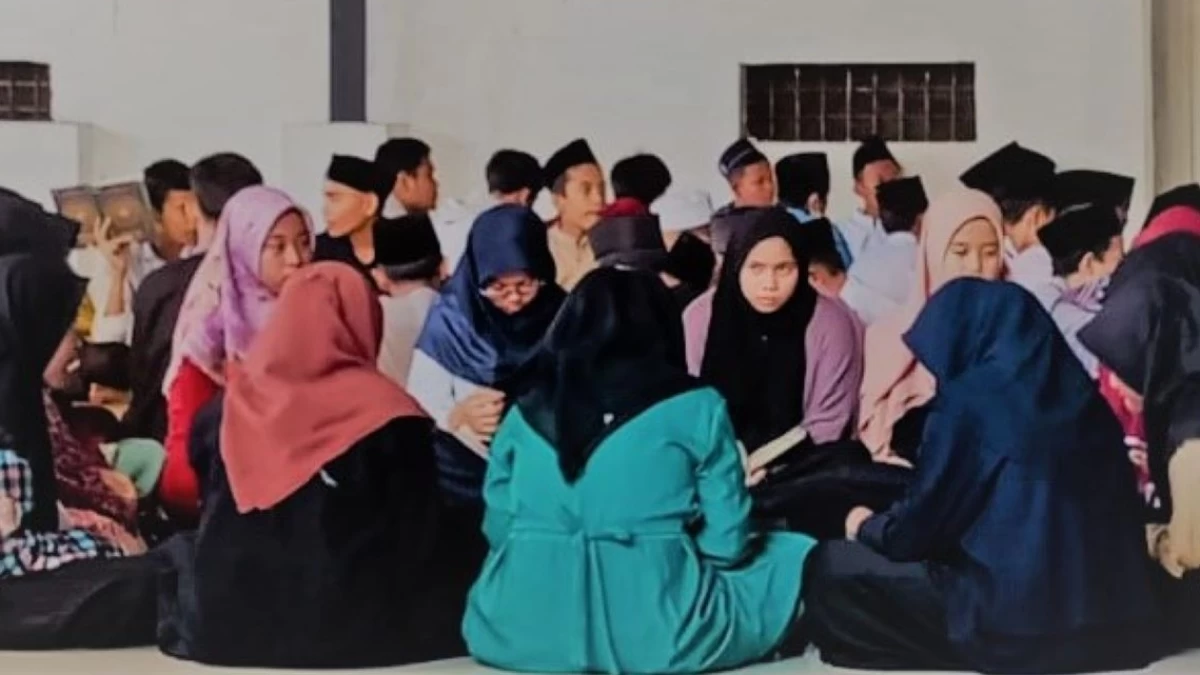 Libur Sekolah Selama Ramadan; Dari Era Kolonial dan Gus Dur, Akankah Terulang di Masa Prabowo?