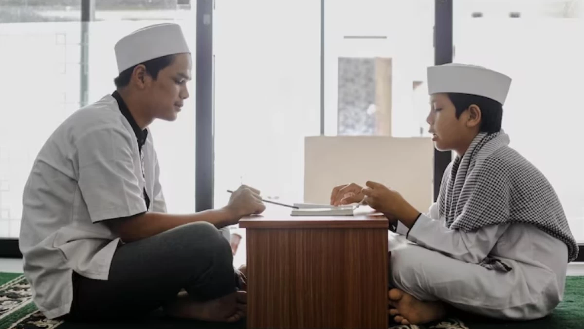 Khutbah Jumat: Isra’ Mi’raj dan Pentingnya Belajar melalui Guru