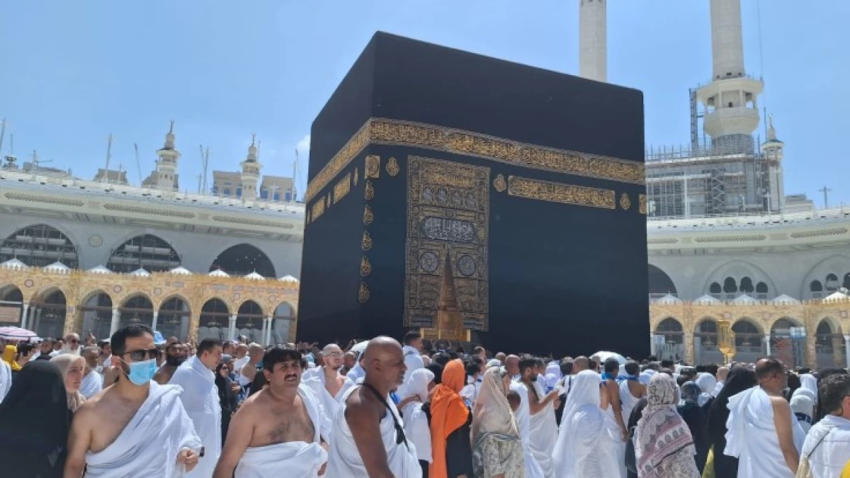 Deportasi hingga Larangan ke Arab Saudi Selama 10 Tahun Mengintai Jemaah Haji Tanpa Visa Haji