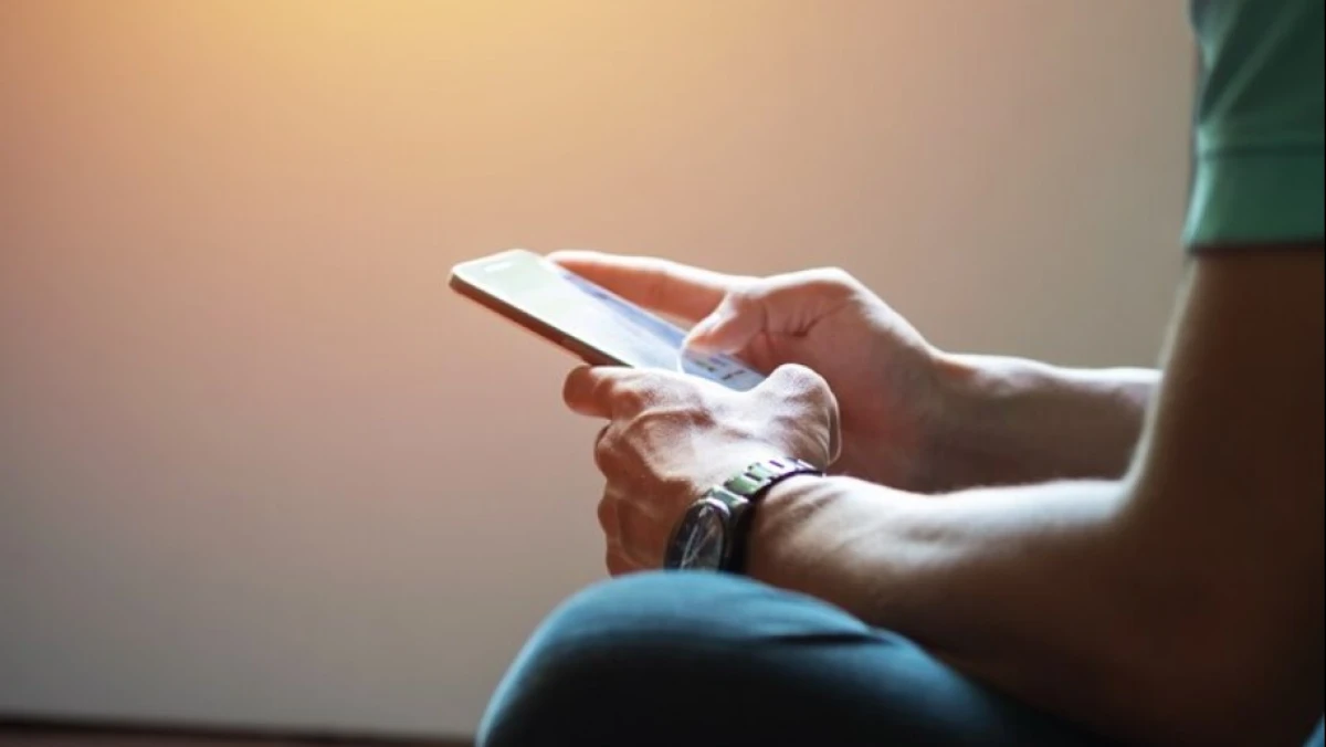 Fenomena “Posting Zero”: Saat Kita Tak Lagi Merasa Perlu Berbagi di Medsos