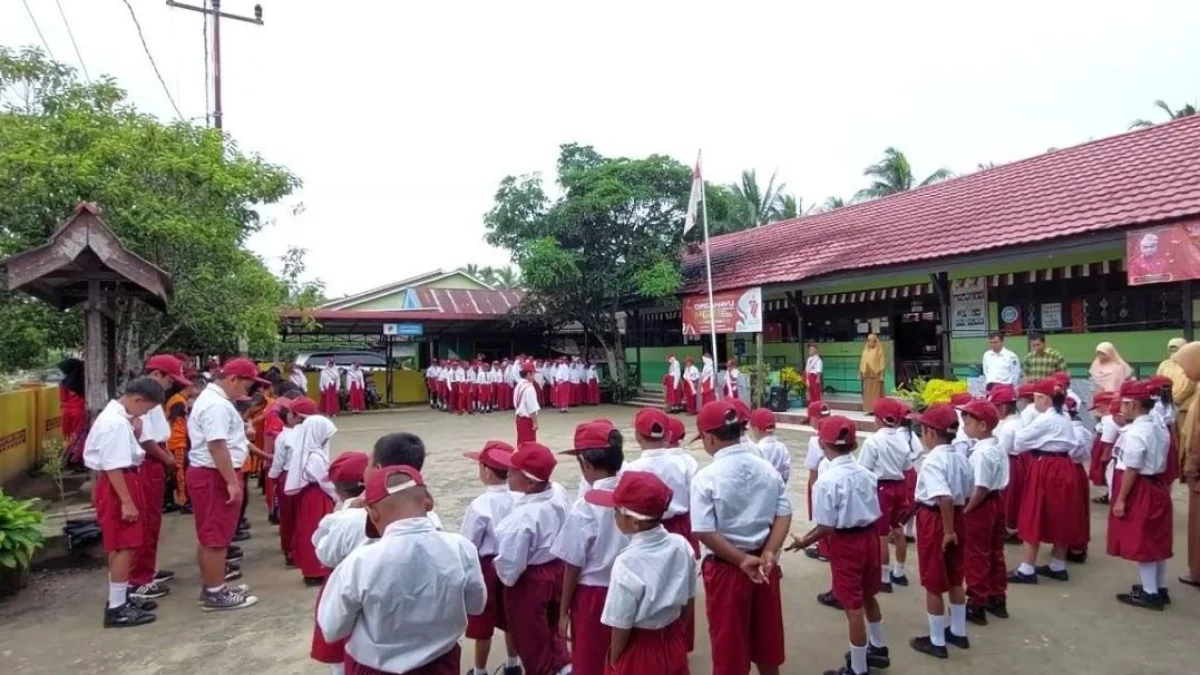 Pahlawan: Lagu dan Peringatan