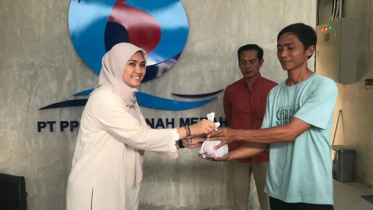 Idul Adha 1446 H, PT PP Tirta Tanah Merah Salurkan Hewan Kurban untuk Warga Kedungwaringin Bekasi