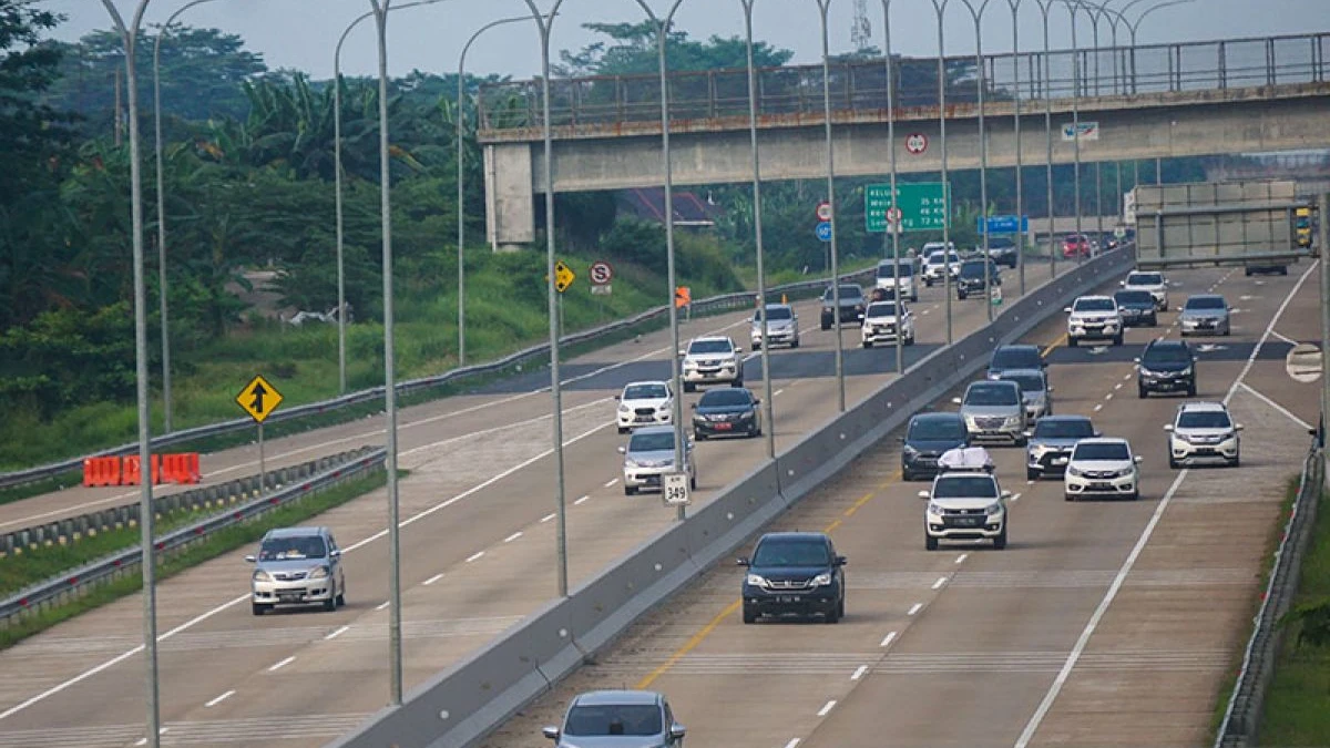 Pemerintah Pastikan Diskon Tarif Tol dan Tiket Pesawat pada Periode Mudik Lebaran 2025