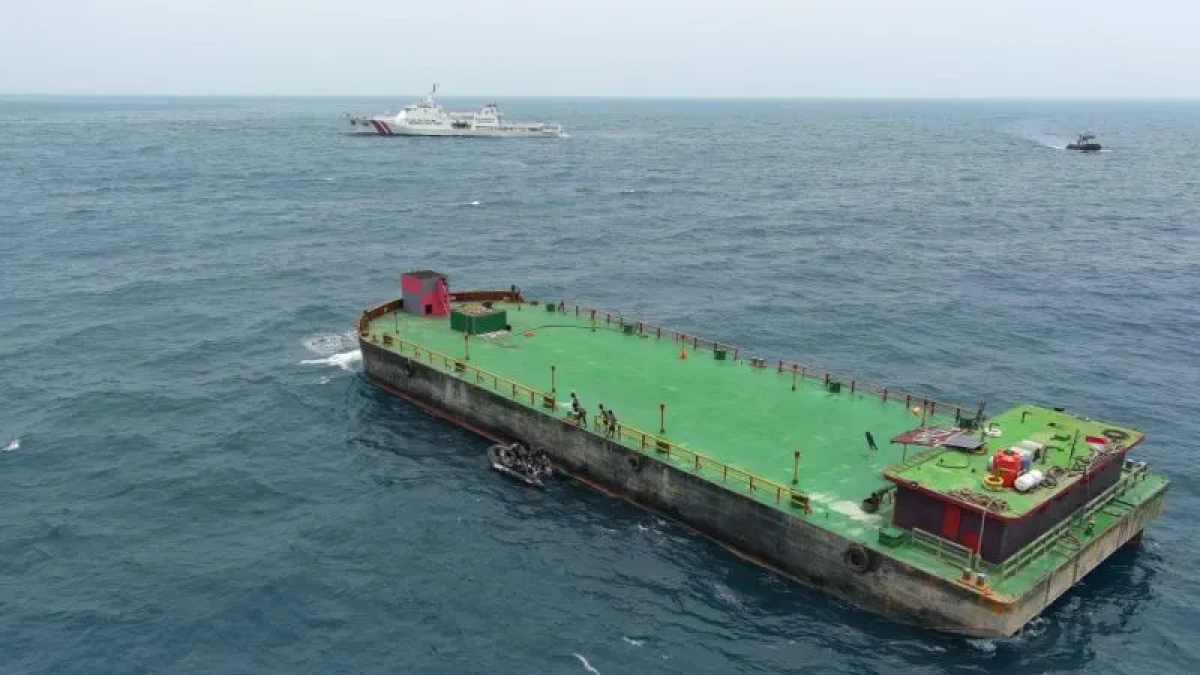 Bakamla RI Berhasil Selamatkan 6 Awak Kapal Tenggelam di Selat Sunda