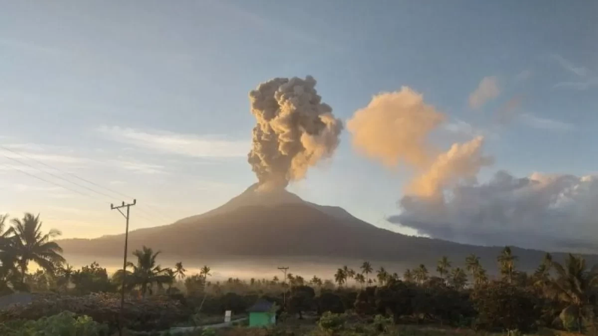 Ada 3 Gunung Berapi yang Jadi Fokus Utama BNPB pada Awal 2025