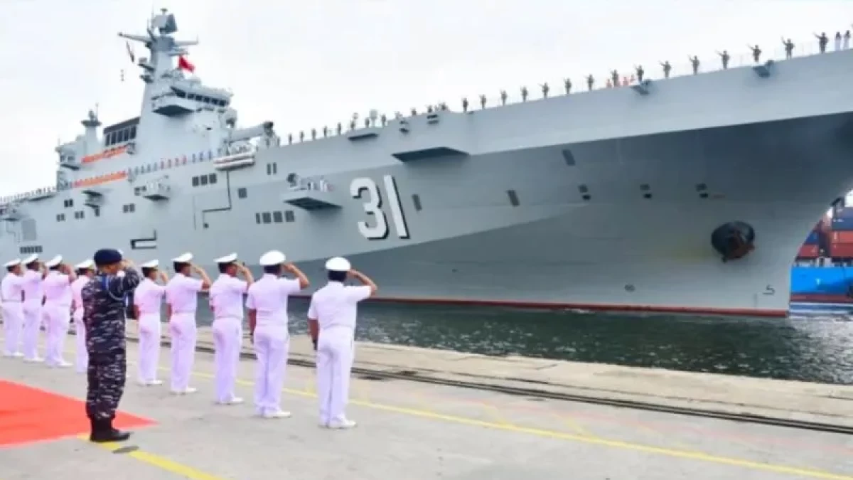 Kapal Perang Angkatan Laut China Bersandar di Tanjung Priok, Ada Apa?