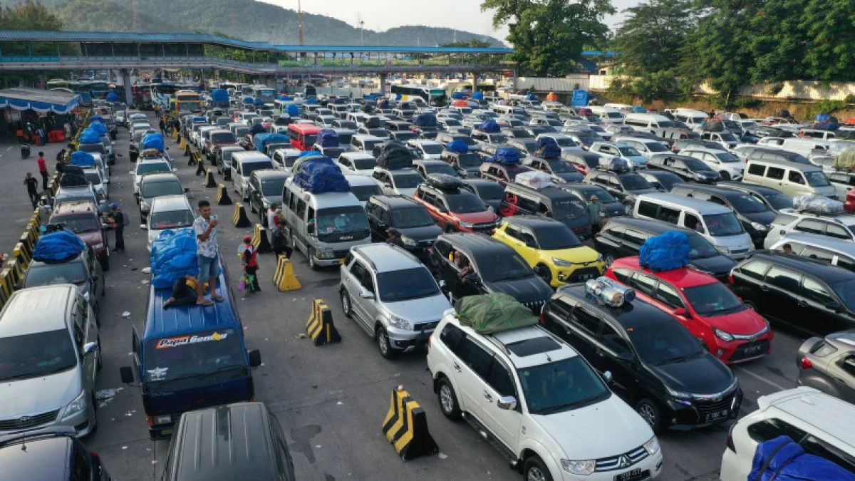 Kapolri Prediksi Puncak Arus Mudik Lebaran pada 28-30 Maret 2025