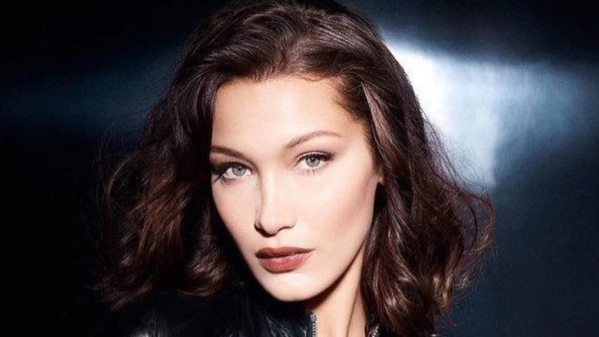 Cinta Tak Bersyarat Bella Hadid untuk Palestina