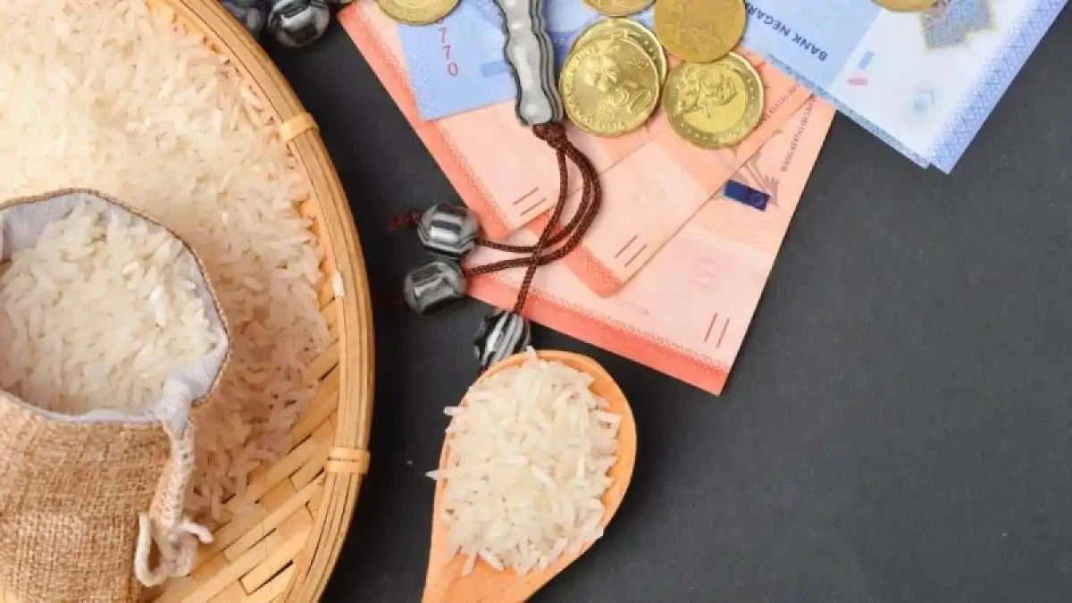 Bacaan Niat Zakat Fitrah untuk Diri Sendiri dan Keluarga beserta Orang yang Mewakili