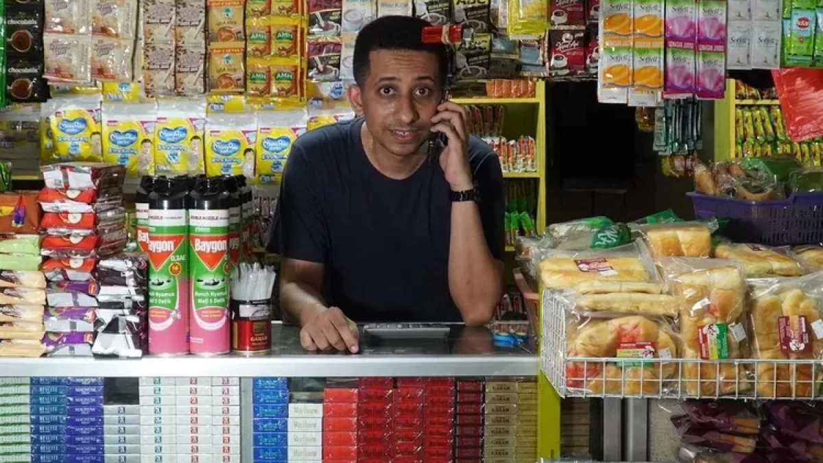 Ketika Warung Madura yang Hanya ‘Tutup saat Kiamat’ Mau Dibabat
