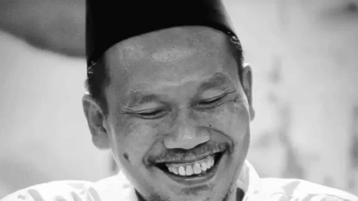 Gus Baha Ditanya Umrah atau Haji Dulu? Dijawab: Berarti Orang Itu Nggak Terlalu Saleh