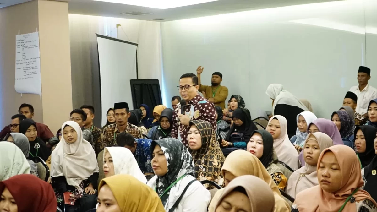 Magnet ‘Minoritas Kreatif’ Guru Madrasah