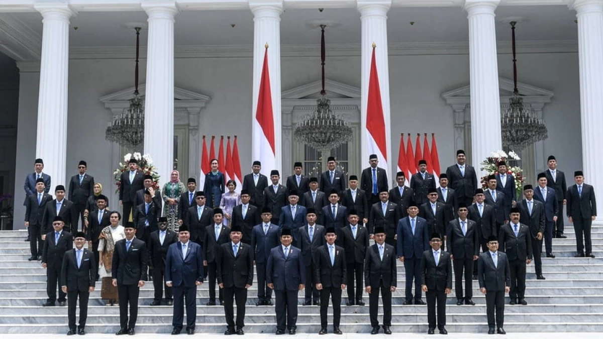 Menguji Efektivitas Kabinet ‘Montok’ Prabowo-Gibran, Akankah Ulangi 100 Menteri Sukarno?