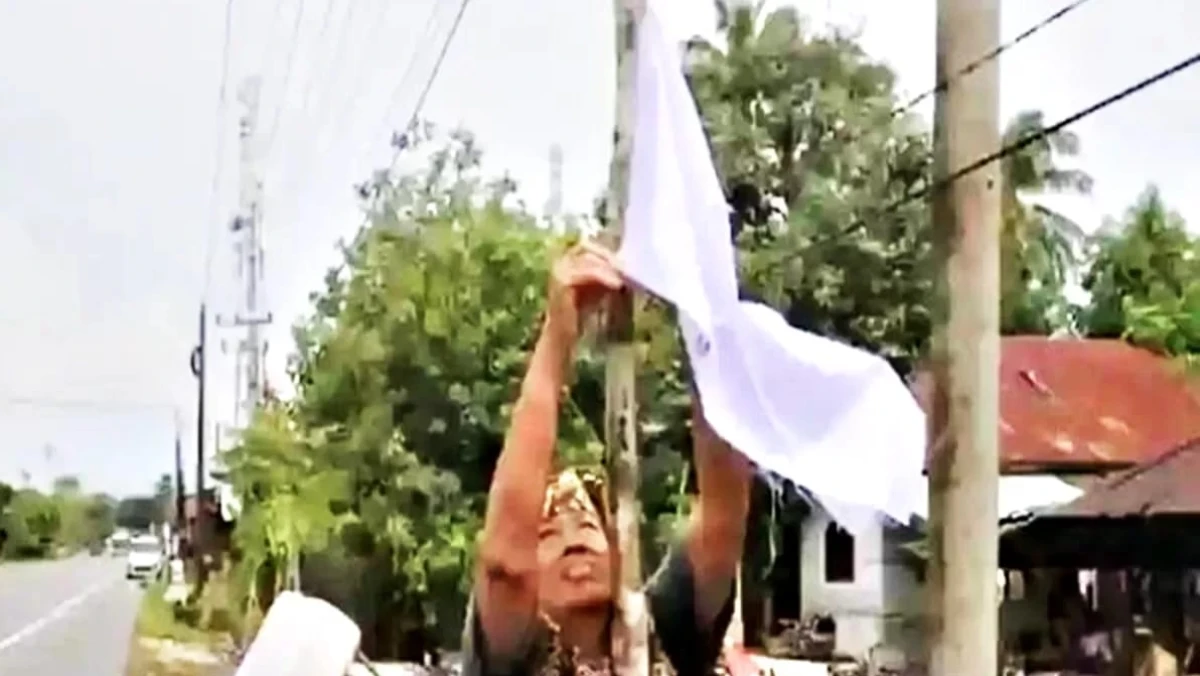 Warga Aceh Kibarkan Bendera Putih, Protes Lambatnya Penanganan Bencana
