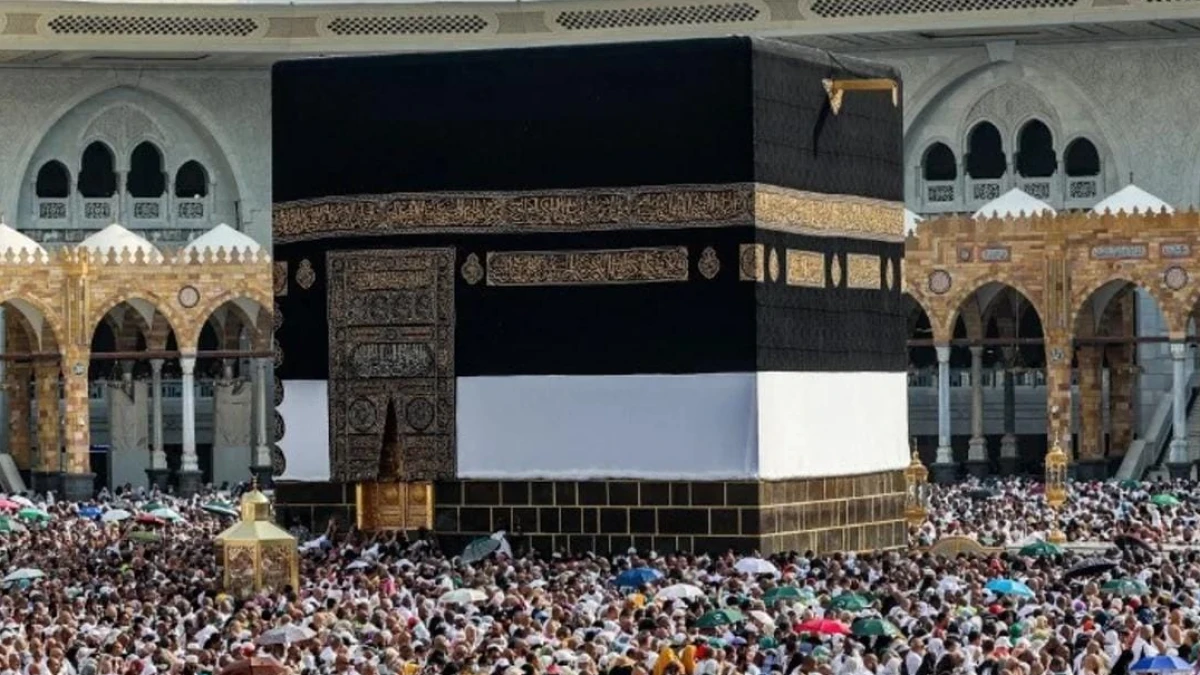 Geger Kiswah Ka'bah Dijual ke Jeffrey Epstein, Predator Seksual di AS