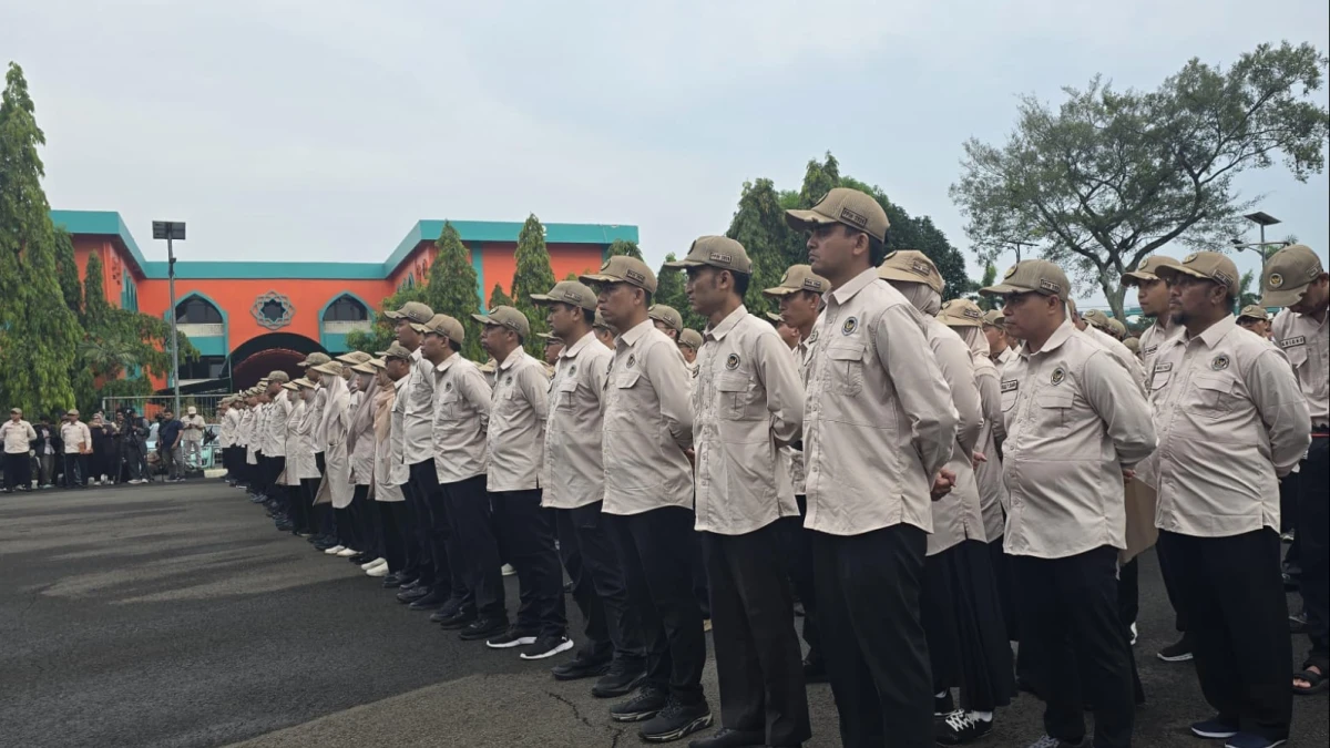 PPIH Daker Madinah dan Bandara Mulai Diberangkatkan, Wamenhaj Titip Pesan Layani Jemaah Secara Maksimal