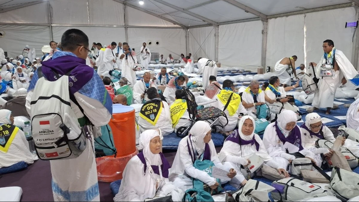 Jemaah Haji Mulai Bergerak ke Arafah, Kemenhaj Imbau Jaga Kesehatan