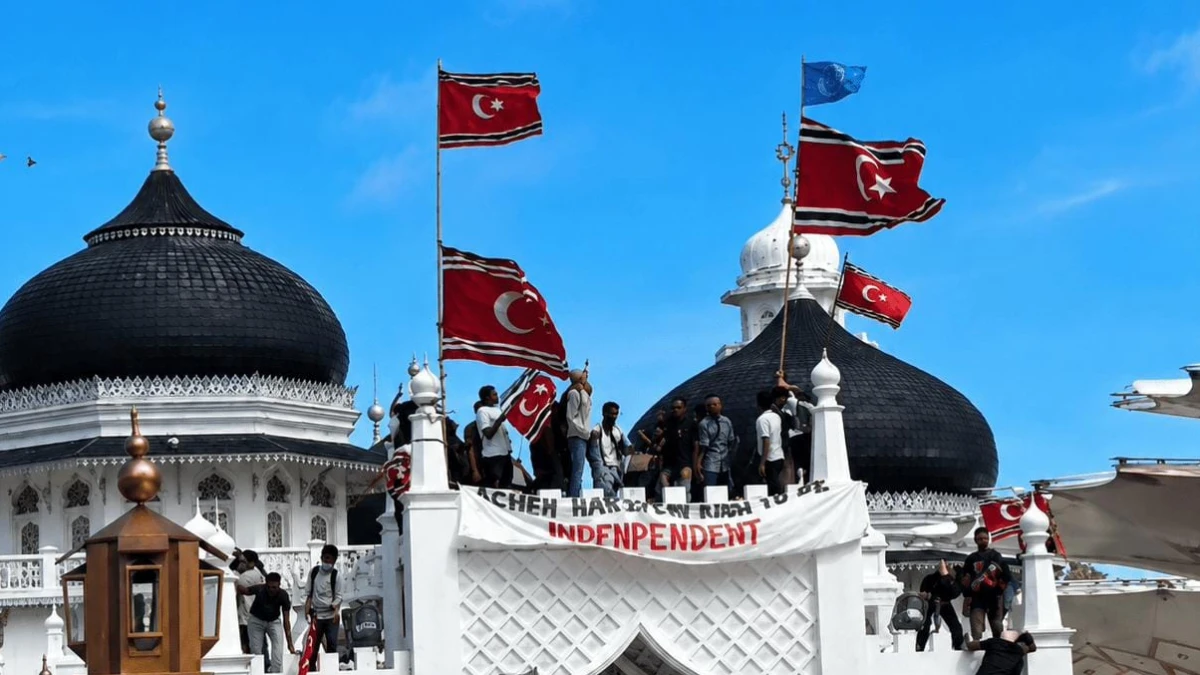 Hari Damai Aceh Berakhir Ricuh, Bendera Bulan Bintang Dikibarkan, Ada Apa?