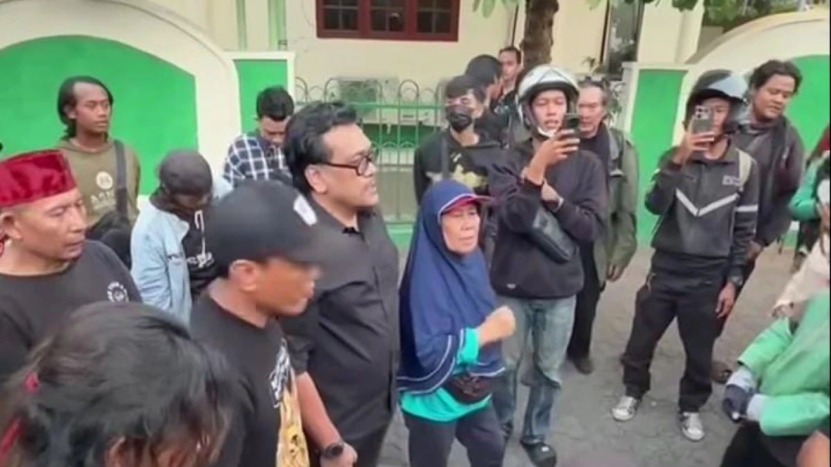 Bertubi-tubi Dapat Intervensi, Aliansi Masyarakat Pati Cari Perlindungan ke Kediaman Gus Dur