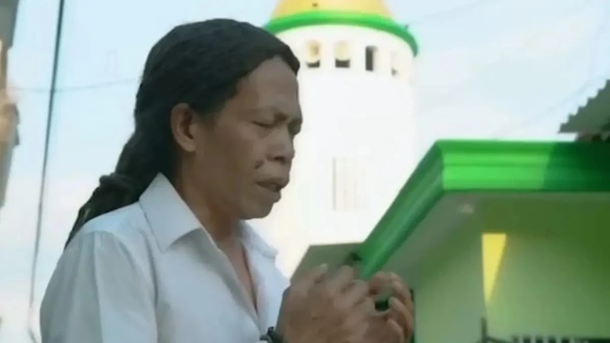 Syuting di Ndalem Kasepuhan Kiai Wahab Hasbullah, Cak Sodiq Rilis Lagu Maslahat Umat untuk Muktamar NU