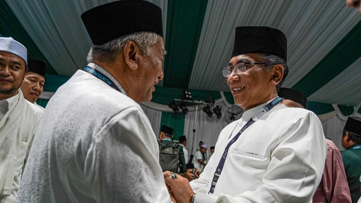 Tangis Haru Gus Yahya Usai LPJ PBNU Diterima Aklamasi