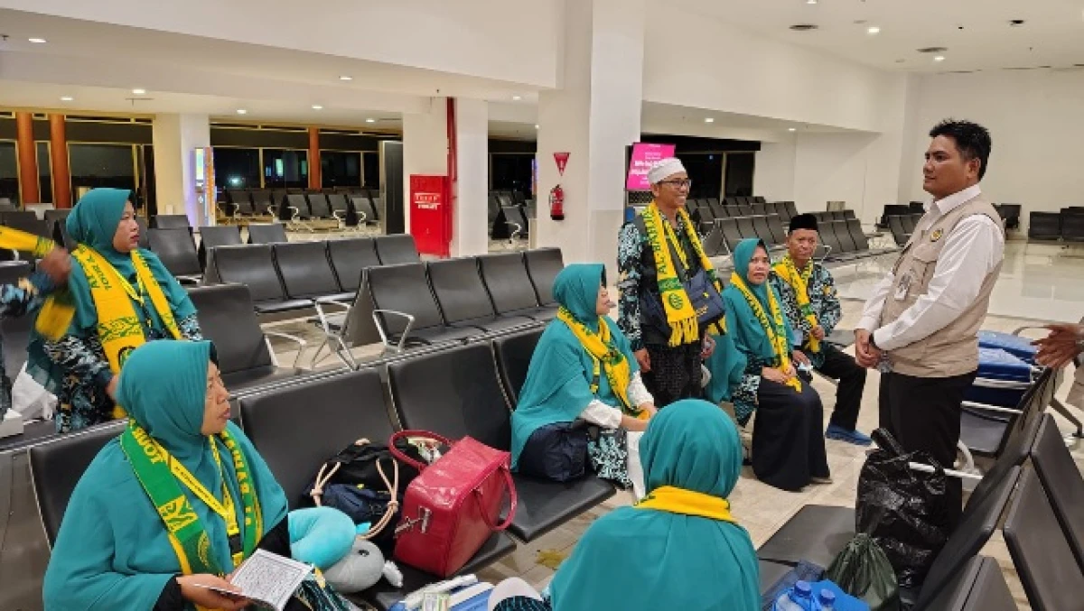 Erupsi Anak Krakatau Berdampak Pada Penerbangan Umrah, Kemenhaj Minta PPIU Tak Paksakan Pemberangkatan