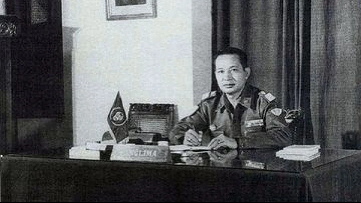 Indonesia yang Belajar Diam: Tiga Dekade dalam Pelukan Soeharto