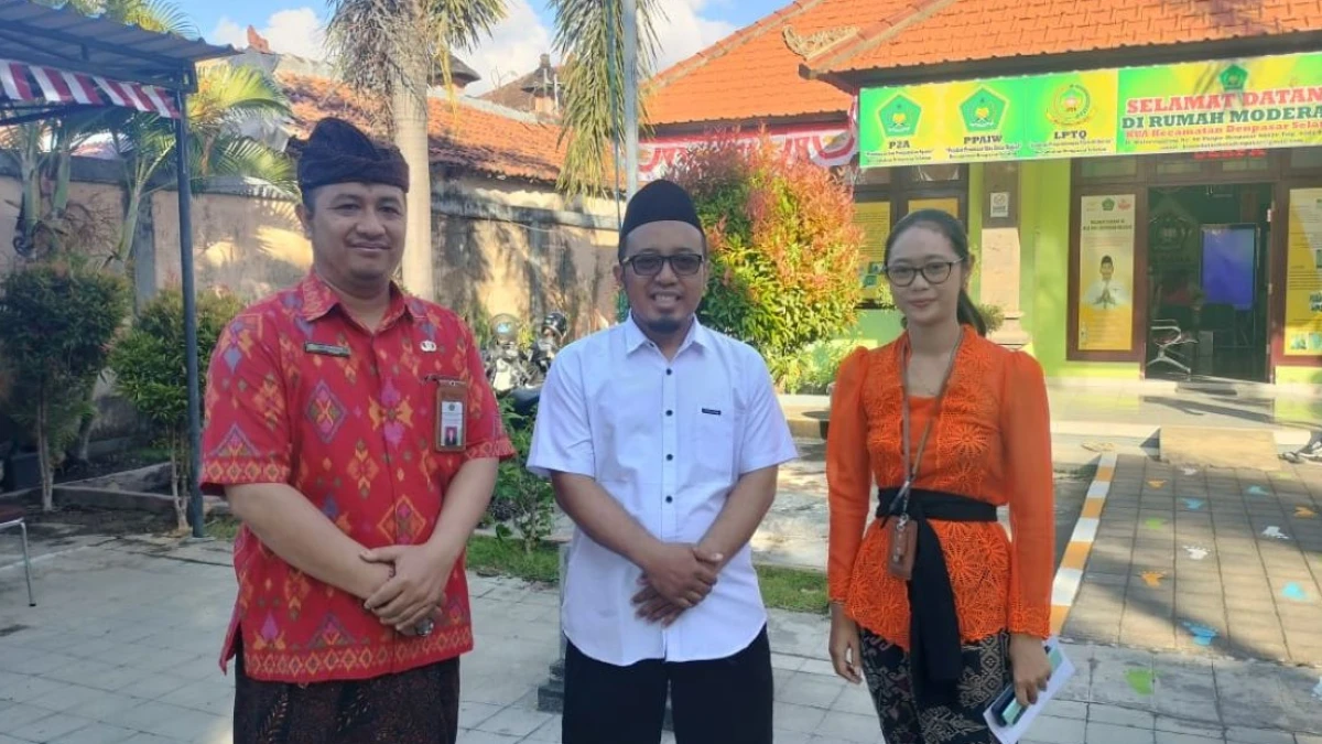 Kang Muhlisin Penyuluh di Pulau Dewata, Bermula Menata Batu Bata Kini Merajut Moderasi Beragama
