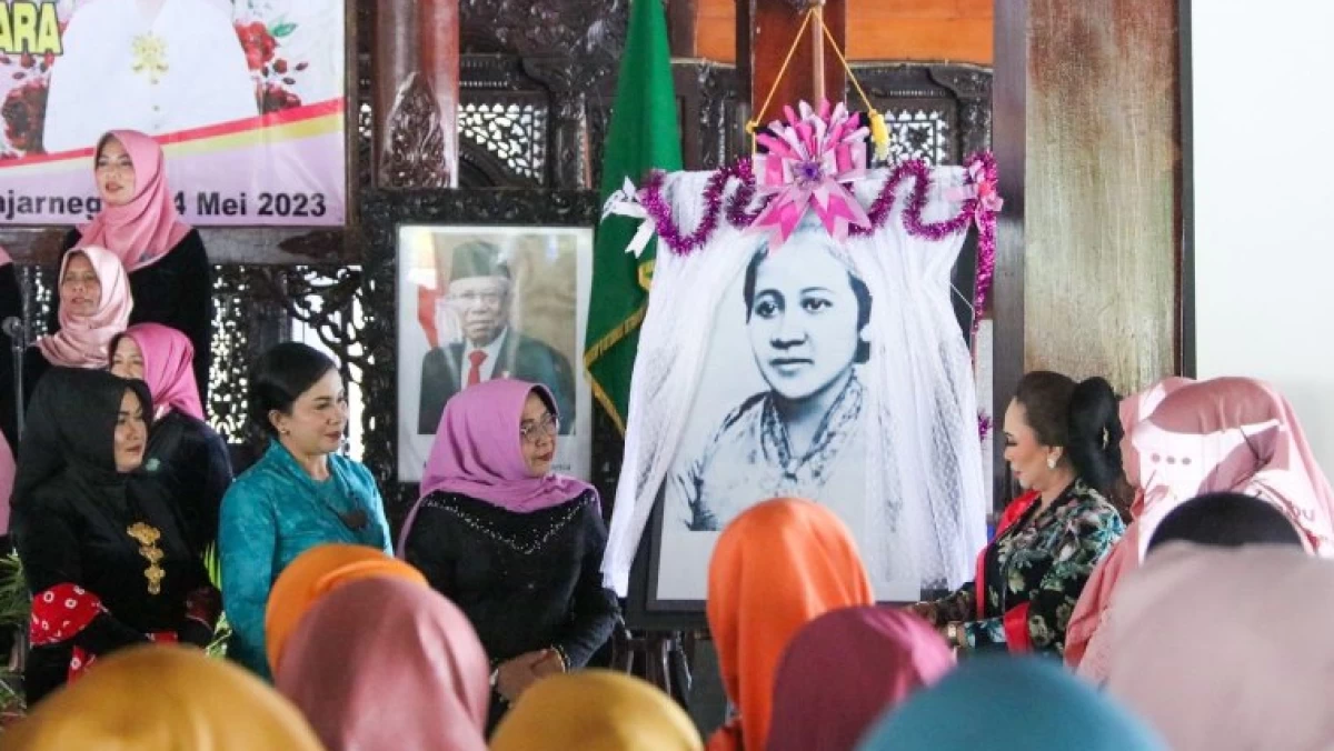 Perempuan dan Semangat Kartini Masa Kini: Cerdas, Mandiri, Tetap Menjaga Harmoni