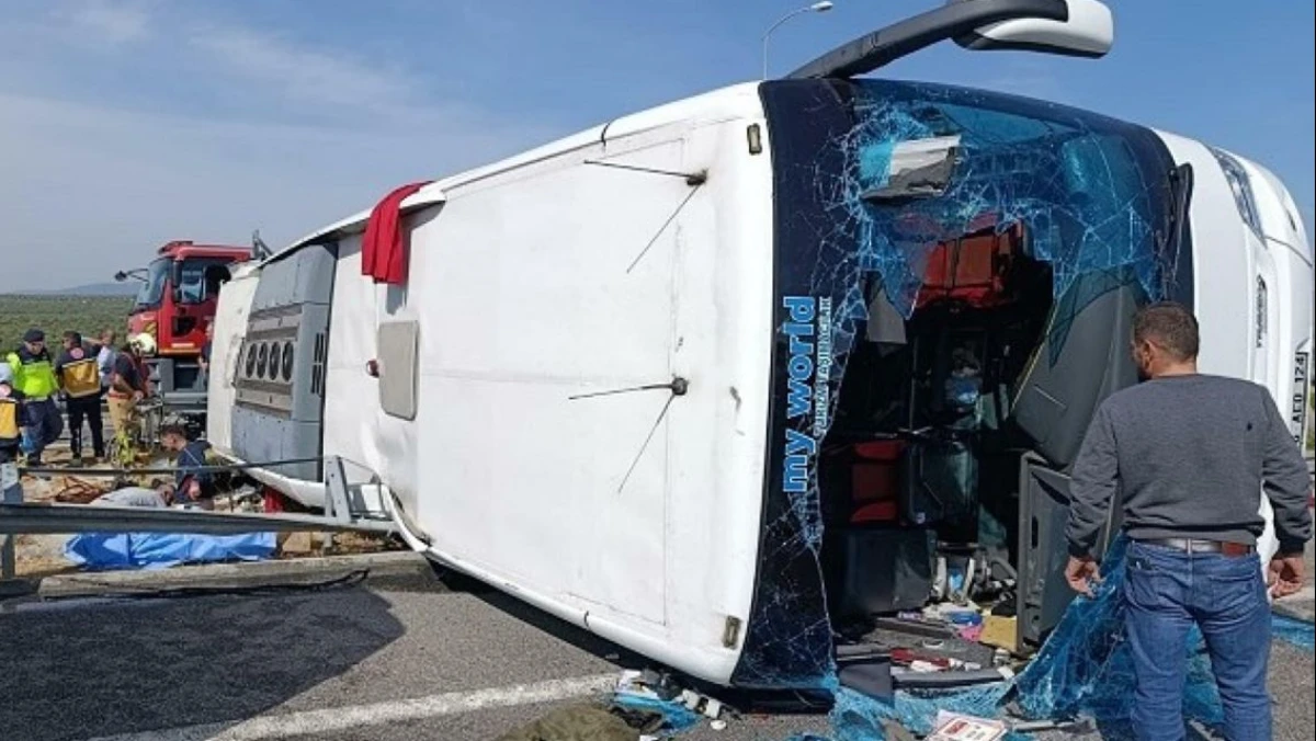 Kecelakaan Bus dan Truk di Turki; 11 Orang Tewas, 27 Terluka