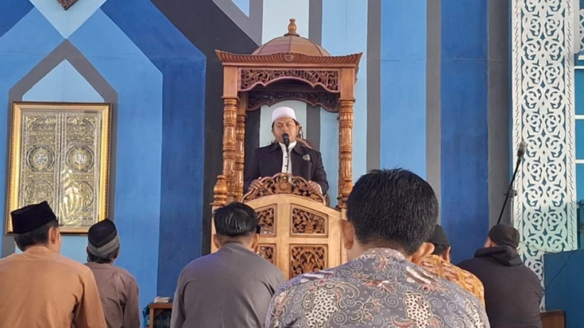 Khutbah Jumat: Belajar Ilmu Agama sebagai Wujud Takwa